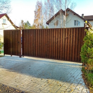 Ворота отктные для дачи отделка вагонкой 3500x2500