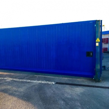 Откатные ворота механические промышленные 3400x2400